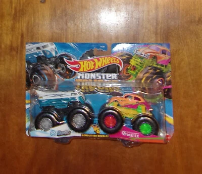 Hot Wheels Monster Trucks Vs. Demolition Doubles: Drag Bus Vs. VW Beetle - Image 1 of 4