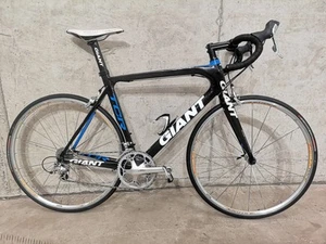 Giant TCR Road Bike - Picture 1 of 8