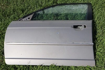 2001 - 2005 Honda Civic front left LH Driver Side Door  shell Naples Gold YR524M - Imagem 1 de 4
