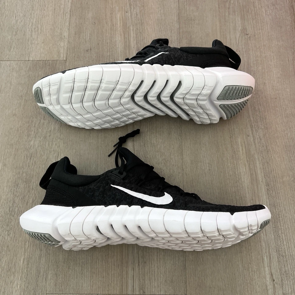 Nike Free Run 5.0 Black White CZ1884-001 Size 9.5, 10, 10.5 Men - Image 1 of 4