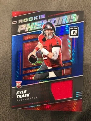 KYLE TRASK 2021 Panini Donruss Optic BLUE HYPER PRIZM Jersey Relic Buccaneers - Image 1 of 2