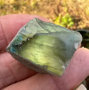 LABRADORITE TOP POLISHED LOTS OF FLASH HIGH GRADE STONE 25mm x 20mm ID CARD - Foto 1 di 7