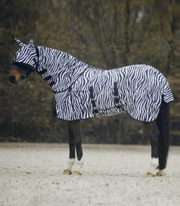 Waldhausen Fliegendecke mit Bauchlatz 105, 115, 125, 135, 145, 155 Zebra - Picture 1 of 1