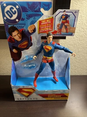 Экшн-фигурка Spin Master DC Comics Epic Strike Superman (фильм 2025) 6 дюймов - Изображение 1 из 4