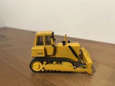 Hanomag D600 Planierraupe Cursor Modell 1269 - Maßstab 1:50 - Bild 1 von 3