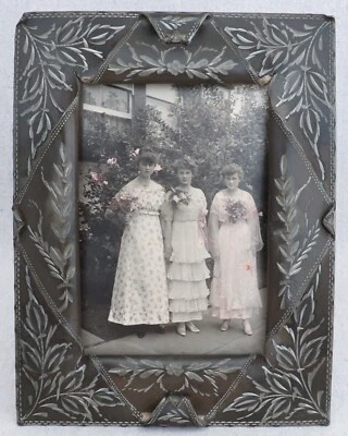 Antiguo marco de fotos eduardiano corte diamante grabado placa de plata 81/4 x 61/2 " Foto 1 de 4