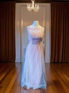 Vestido largo de encaje dama de honor/vestido de fiesta Chi Chi Londres Agatha talla 8 - Imagen 1 de 3