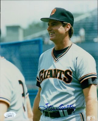 Steve Carlton San Francisco Giants Signed 8x10 Glossy Photo JSA Authenticated - Image 1 of 2