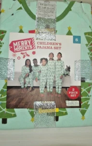 Children's Christmas Pajamas 2-piece Size Small - Picture 1 of 1