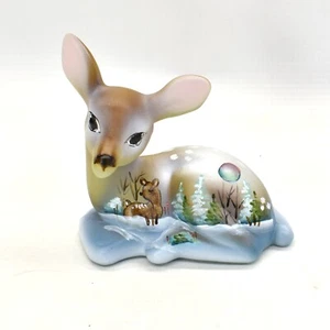 Fenton Gift Shop Edición Limitada Ciervo Cervatillo Pintado a Mano Escena de Invierno Kim Barley - Imagen 1 de 6