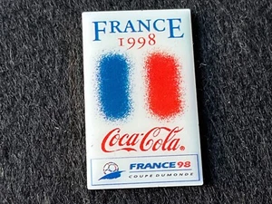 PIN PINS ENAMEL WORLD CUP 98 1998 FOOTBALL SOCCER COCA COLA FRANCE DORE - Imagen 1 de 1