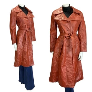 VTG 60ER 70ER ROT BRAUN BOHO WESTERN LEDER GEFLOCHTEN TRENCH MAC MANTEL JACKE 10 - Bild 1 von 10