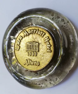 Pisapapeles vintage, soplado a mano arte vidrio burbujeado y sello de bronce fundido. - Imagen 1 de 7