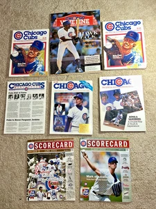 8 CHICAGO CUBS Publications 1983 - 2002 - Maddux / Sandberg / Dawson - Picture 1 of 19