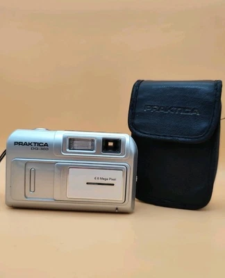 PRAKTICA DG-300 6.6  MEGA PIXELS DIGITAL CAMERA  FULL WORKING (RETRO)  - Image 1 of 4