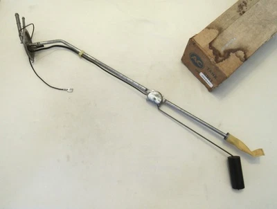 Новый из старых запасов 1973-77 Chevy Olds Pontiac универсал бензобак отправитель блок GM # 6429251 - Изображение 1 из 4