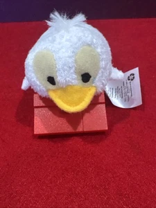 Mini Peluche The Ugly Duckling Tsum Tsum 3.5" EE. UU. Disney Store Nuevo sin Etiquetas - Imagen 1 de 5