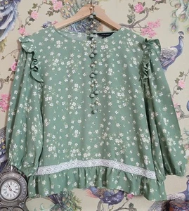 Vintage style sage green white peach floral & ruffle tunic top size 18 New Look - Picture 1 of 5