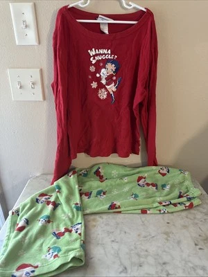 Conjunto de pijama Betty Poop vintage de Navidad copo de nieve para perro rojo y verde para mujer pequeño Foto 1 de 4