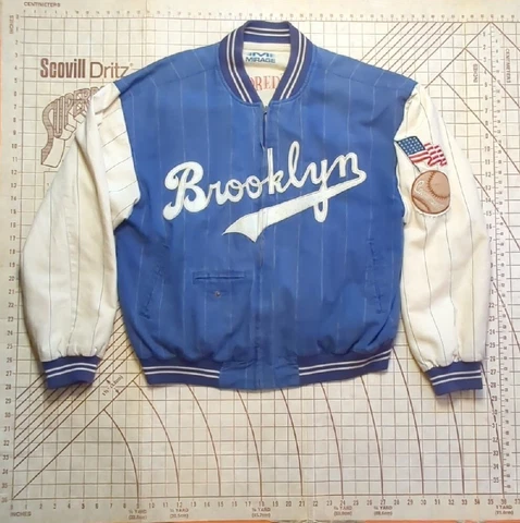 Vintage REVERSIBLE Brooklyn Dodgers Cooperstown collection Jacket L 1991 Mirage Cover
