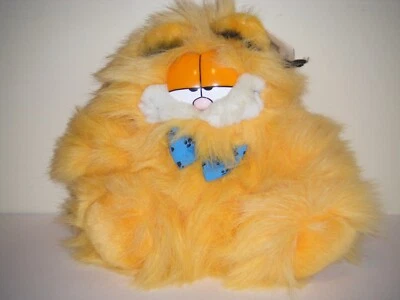 Vintage 1981 Dakin GARFIELD THE CAT Bowtie Guy 10" Long Hair Fluffy Fuzzy Plush - Image 1 of 4