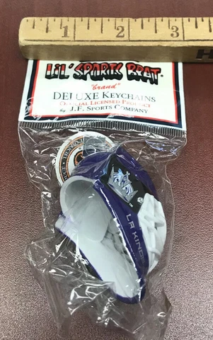 VTG NHL LA Los Angeles Kings Hockey Goalie Face Mask Keychain Lil Sports Brat Cover