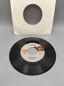 John Cougar Mellencamp, Ain't Even Done With The Night, 7" 45rpm, Vinyl NM - Picture 1 of 5