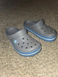 Crocs Crocband Grey And Blue Unisex Clogs SlipOn Shoes Slides M4 W6 - Picture 1 of 14