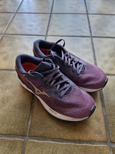 Mizuno Enerzy Damen Laufschuhe Violett Lila Running Jogging Fitness Gym Gr. 41 - Picture 1 of 15