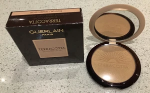 Guerlain Terracotta Summer Glow Golden Glow Powder Face Highlighter - Picture 1 of 3