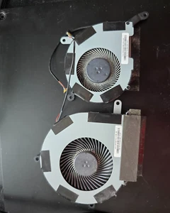 Microsoft Surface Studio 28" 1st Gen. and 2nd Gen. Cooling Fans NS6CB01-17L03 - Bild 1 von 3
