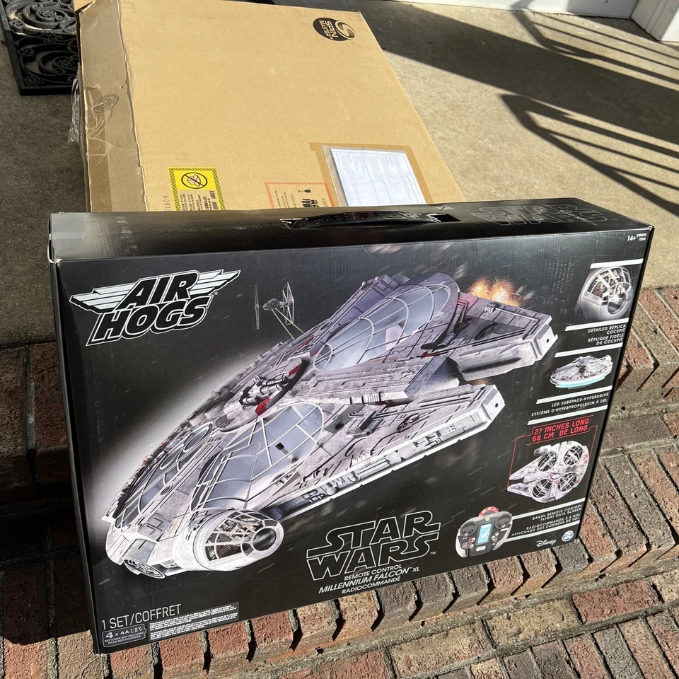 Star Wars Air Hogs Remote Control Millenium Falcon XL Drone 20071674