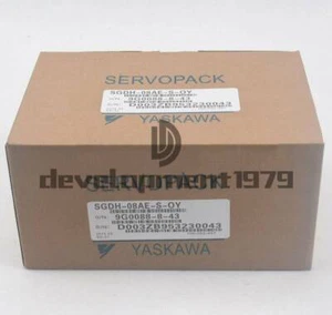Un Servo Drive YASKAWA SGDH-08AE-S-OY nuevo - Imagen 1 de 5