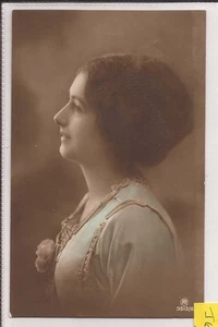 (J61) Real Photo of Glamour Girl with Corsage 1914 - Used - Picture 1 of 1