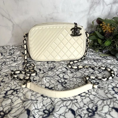 Bolso de Hombro Chanel Niño Cadena Punto en V Bolso para Cámara *Rango AB* Foto 1 de 4
