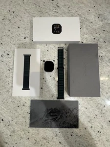 Apple Watch Ultra 2 49 mm cellule GPS noir titane avec boucle alpine verte - Photo 1 sur 9