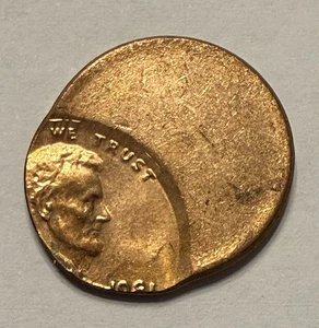 1981  (Copper)  Lincoln Sent 60% Off Centered See Photos.    FREE SHIPPING - Picture 1 of 2