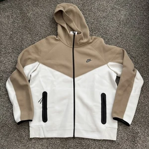 Nike Sportwear Tech Fleece Full-Zip Brown White Hoodie FB7921-121 Mens Size XL - Picture 1 of 5