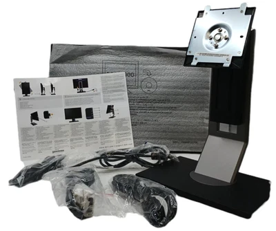 Dell UltraSharp 1909W P1911 19" LCD Monitor 4-Port USB Hub VGA DVI Y320G V8MM9 - Image 1 of 4