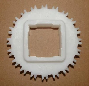 INTRALOX S1100 3.8 PD H2 40mm THERMOPLASTIC CONVEYOR SPROCKET 1-1/2" SQ BORE NOS - Picture 1 of 2