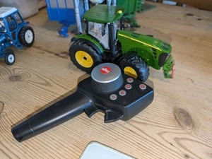 Siku 6881 John Deere 8345 R Remote Control Diecast 1:32 Scale - Picture 1 of 2