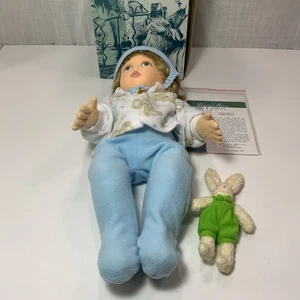 "Muñeca Masterpiece Gallery Chris Felt Boy 19"" de Debbie Richmond certificado de autenticidad" - Imagen 1 de 5