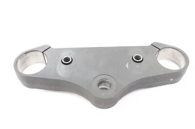 06-20 SUZUKI BOULEVARD M109R BOSS OEM FORKS UPPER TRIPLE TREE CLAMP - Image 1 of 4