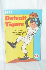 Vintage MLB Detroit Tigers Official Tiger Stadium Scorecard Magazine Program 1971 - Bild 1 von 12