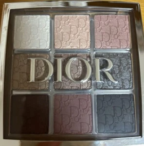 Dior Backstage Eye Palette 002 Smokey JAPAN eye shadow color powder box FEDEX - Picture 1 of 5