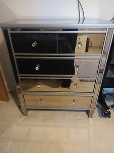 Chest Of Drawers Marks & Spencers Silver Very Good Condition - Picture 1 of 2