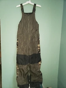 BOYS CHEROKEE GREEN BLACK CAMO PRINT WINTER SKI SNOWBOARD SNOW PANT BIBS XL - Picture 1 of 15
