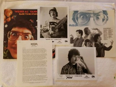 Dare To be Stupid by Weird Al Yankovic (1985 Rock 'N' Roll Records Promo!)  Foto 1 de 4