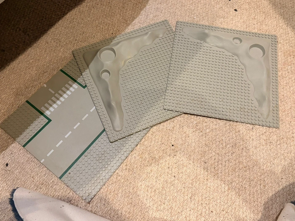 Piastre base LEGO Space and City vintage anni 80 x3 - Immagine 1 di 1