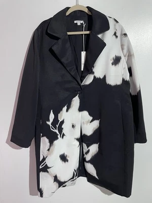 Chicos Topper 4 XXL Black Florence Mirage Floral Elegant Sophisticated Career - Image 1 of 4
